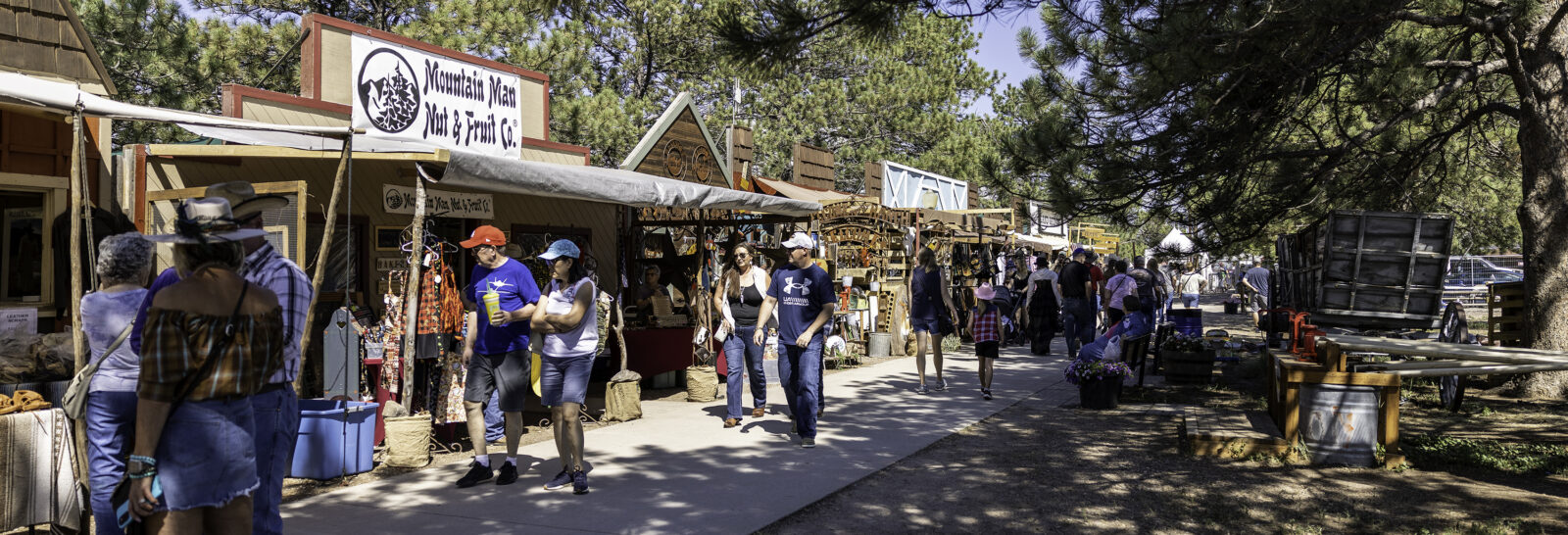 Old Frontier Town banner image.