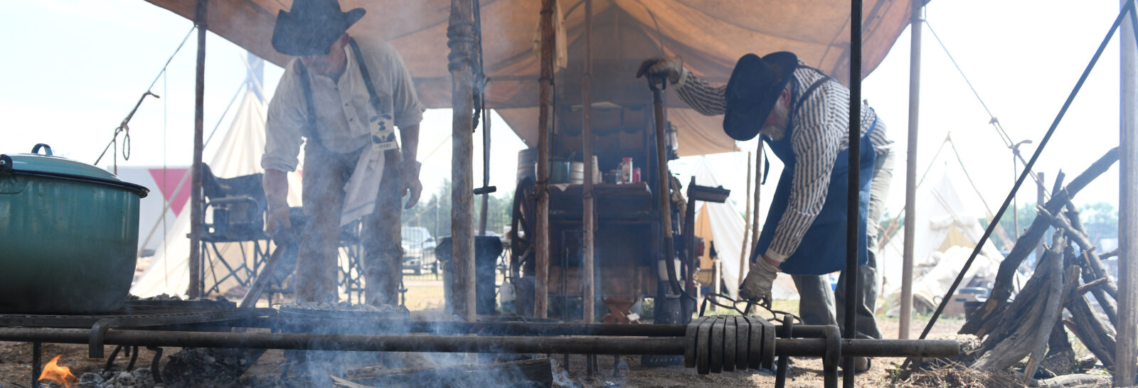 Chuckwagon Cookoff banner image.