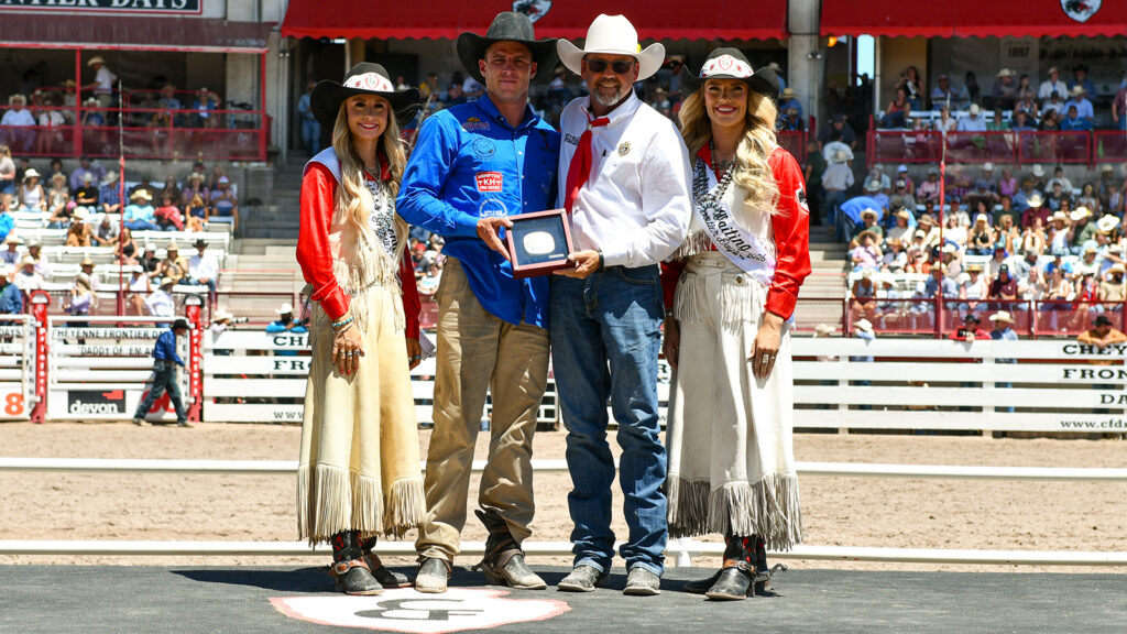 Bareback Riding Champion | Jayco Roper